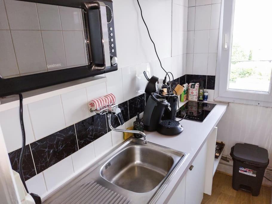 Le Sympathique - Petit Dejeuner, Netflix, Jacuzzi Rouen Eksteriør billede