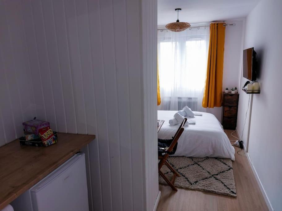 Le Sympathique - Petit Dejeuner, Netflix, Jacuzzi Rouen Eksteriør billede
